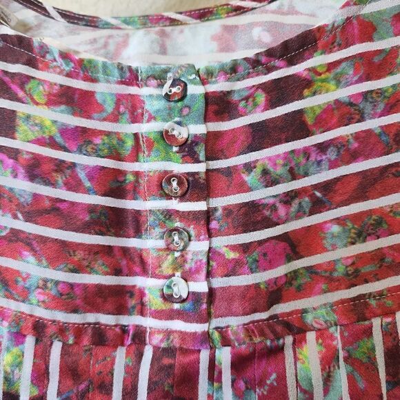 Soft Surroundings Red & Green Abstract Print Striped Short Sleeve Blouse S - Picture 3 of 4